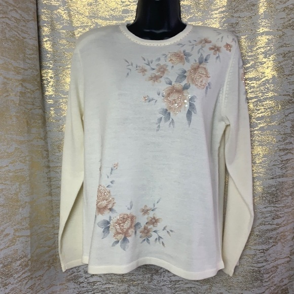 Vintage🧚♀️ Alfred Dunner Petite Creamy Sequinned Sweater Size PM - Picture 2 of 13